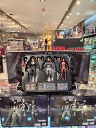 Mezcotoyz mezco one 12 superman batman The Flash justice league