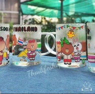 🇹🇭泰國7-11限量系列🎀7 eleven x Line Friends變色玻璃杯🇹🇭泰國代購   💕上年賣到斷貨既變色杯終於捲土重來喇😍💕杯子本來只有神秘的黑影，倒入熱水便會出現可愛的人物4個款式: