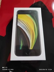 Apple iPhone SE2 64GB 黑色