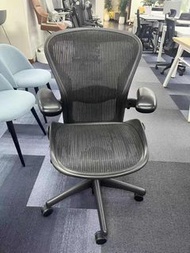 Herman Miller Aeron 辦公椅