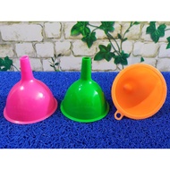 Plastic funnel 9 oil funnel/ water funnel/ Plastic funnel/ Multipurpose/