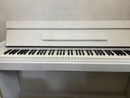 Yamaha digital piano s52