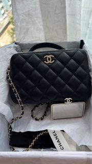 Chanel 盒子