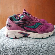 Sepatu Anak Second Original Saucony Size 29