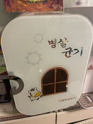 奶樽紫外光消毒機