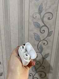 AIRPODS PRO GEN 1 ORIGINAL SECOND