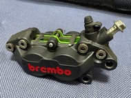 Brembo 卡鉗 黑色 右卡 對四卡鉗