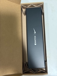 Apple Watch Nike Series 7 45mm 星光色