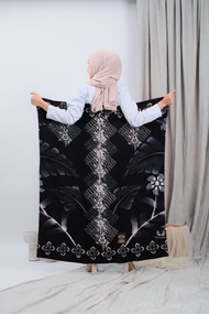 SARUNG WANITA SANTRIWATI BAHAN SANTUNG TEBAL WAJADA TERLARIS