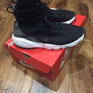 Nike footscape magista  flyknit 經典黑白