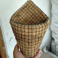 POT SERABUT KELAPA/POT SABUT KELAPA/POT ANGGREK/POT IJUK/POT SERABUT KELAPA PLUS BUNGA