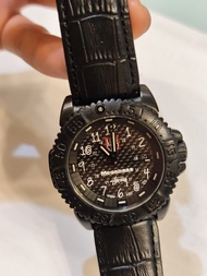 Stussy x Megabass x Luminox 手錶的（限量1000隻）