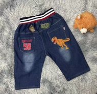 page shop กางเกงยีนส์ขาตรงเด็กชายกางเกงกลาง