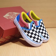 Shoes For Girls vans slip on Shoes For Children Chess/crazy check Shoes For Children vans slipon Shoes For Children Funny Shoes(PREMIUM)