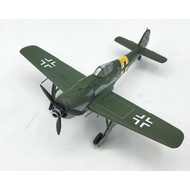 EM36401 FW190A-6 Fighter, White No. 5 1/72