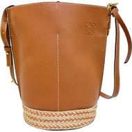 LOEWE女士 Gate 帆布/皮革（米色/ブラウン皮革）水桶肩包