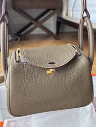 Hermes mini lindy 大象灰金扣 1代