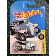 Hot Wheels Gotta Go 101/365 Light Blue Experimotors 2017 Toilet Car