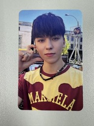 SEVENTEEN Vernon 小卡