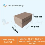 Cake, snack, bread box measuring 18.5 x 12.3 x 9.8 cm laminating