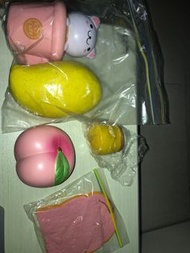 Squishy（蛋黃哥/桃）捏捏／海綿／公仔／玩具／減壓／療癒