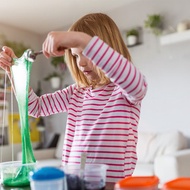 NATIONAL GEOGRAPHIC 國家地理 發光史萊姆實驗室