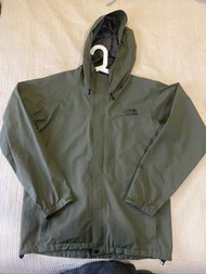 The north face goretex 薄風衣外套