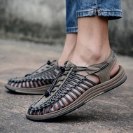 รองเท้าแตะสำหรับผู้ชายรองเท้าKEENกีฬากลางแจ้งWadingรุ่นHollowทอรองเท้าแตะลำลองBreathableรองเท้าลุยน้