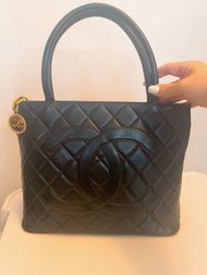 Chanel 中古金幣包