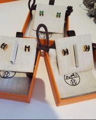 [SOLD] Brand new Hermes mini pop h earrings - noir black x gold 愛馬仕耳環 黑金