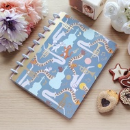 Classic Notebook - Disney Cat (Dotted Line)