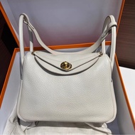 Hermes愛馬仕 冰川白金扣Lindy26 C刻