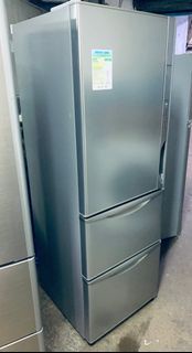 三門大容量 雪櫃 Hitachi 日立 181cm高  可自動製冰 100%正常 九成新以上++二手雪櫃//電器***冰箱 ‘’‘’refrigerator