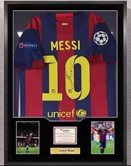 【收藏級】Lionel Messi 親筆簽名 巴塞隆拿球衣裱框｜Fanatics Authentic 認證 #10