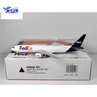 Phoenix 04509 1: 400 FedEx FedEx Express B767-300ER N68079 Alloy/