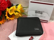 กระเป๋าสตางค์หนังวัวแท้ ทรงสั้ง มีซิปปิดทั้งใบ ยี่ห้อ Horse Imperial