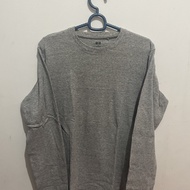 Kaos Uniqlo Sweatshirt Crewneck Original - MMLG CDG Nike Vans Adidas X