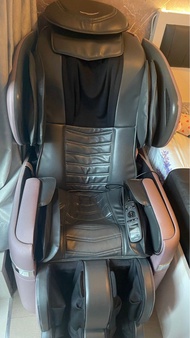 OSIM 按摩椅 V手天王 紫色