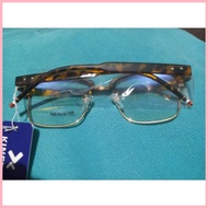 ◈ ✗ Kinetix Mall pull out shades.. 100% Legit.. with out case.. Brand new.. Quality shades