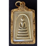 Somdej Luang Phor Pae, Wat PikulThong 2532. With Micron Gold Casing. (Amulet Thai 泰国佛牌)