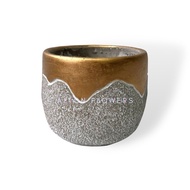 Gold/Concrete Vase - Ceramic Avase264