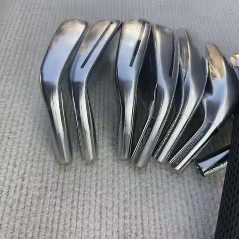 New2025 Golf Irons Set Brand P 790 456789p with Shaft and Grip P790 Golf Club Iron set 7pcs Head Cov