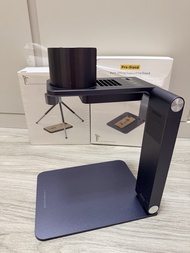 LaserPecker Pro 迷你雷射雕刻機 連原裝自動升降支架 (Stand) 全套齊