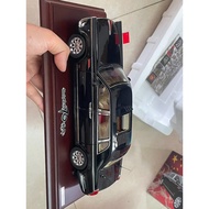 Brand New Century Dragon 1: 24 Red Flag l5 Inspection Car Model 1: 24 Scale