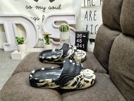 Adidas รองเท้าชายหาดใหม่สำหรับผู้ชายและผู้หญิงรองเท้าแตะกีฬาว่ายน้ำ36-45หลา (พร้อมกล่องรองเท้า)