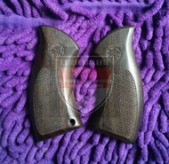 POPOR / GAGANG / GRIP KAYU REVOLVER WG733 731 M36 LOGO S&W