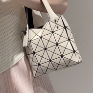 K-Y/D Issey Miyake Bag Small Square Box Handbag2023Spring and Summer NewminiFour-Grid Geometric Rhombus Vegetable Basket