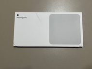 全新未拆 蘋果原廠奈米紋理玻璃擦拭布 他牌護眼平板可用 Apple Polishing Cloth 拭鏡布 拭淨布 原廠型號：MM6F3AM/A
