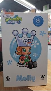 (N)開封品 Molly X Sponge Bob Christmas Special Edition 海綿寶寶 茉莉 皇冠 聖誕