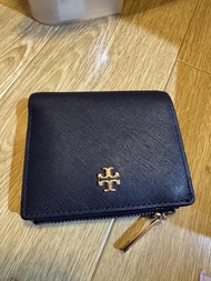 Tory Burch深藍色十字紋皮革金字雙 T LOGO 拉鍊短夾